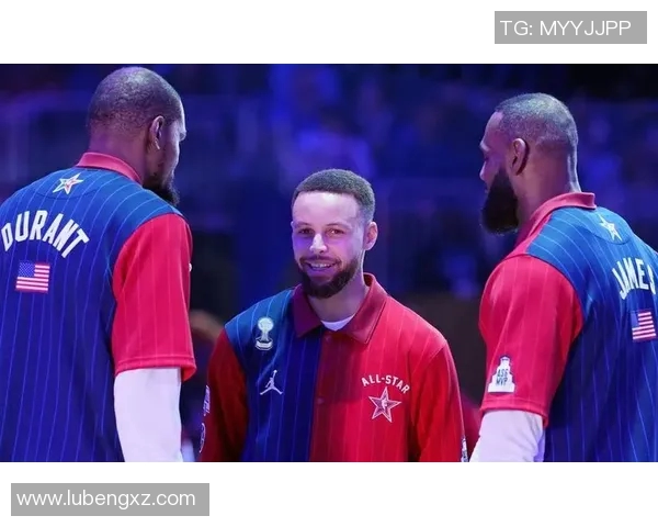 库里因个人原因缺席比赛，球迷纷纷为其献花！